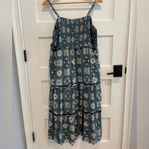 Universal Thread Women's size Large Green Floral Print Tiered Maxi Dress XXL
